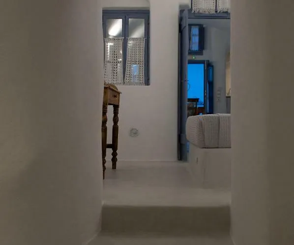 Olyra Traditional Cave Pyrgos Kallistis