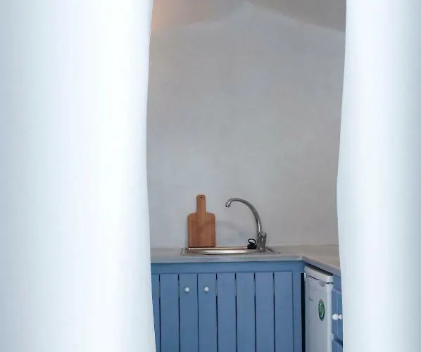 Olyra Traditional Cave Pyrgos Kallistis