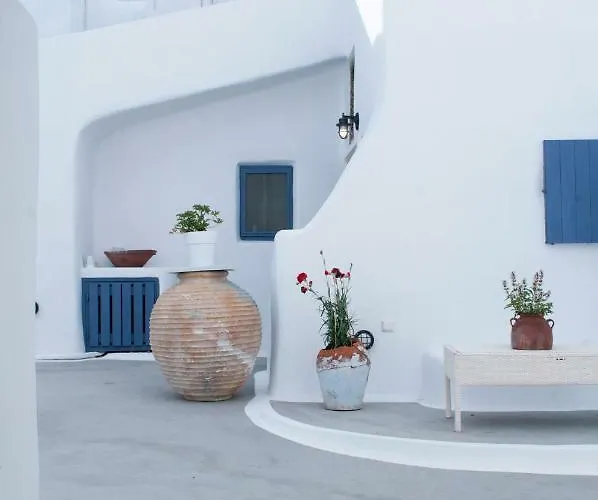 Olyra Traditional Cave Pyrgos Kallistis