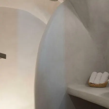 Feriehus Olyra Traditional Cave Pýrgos